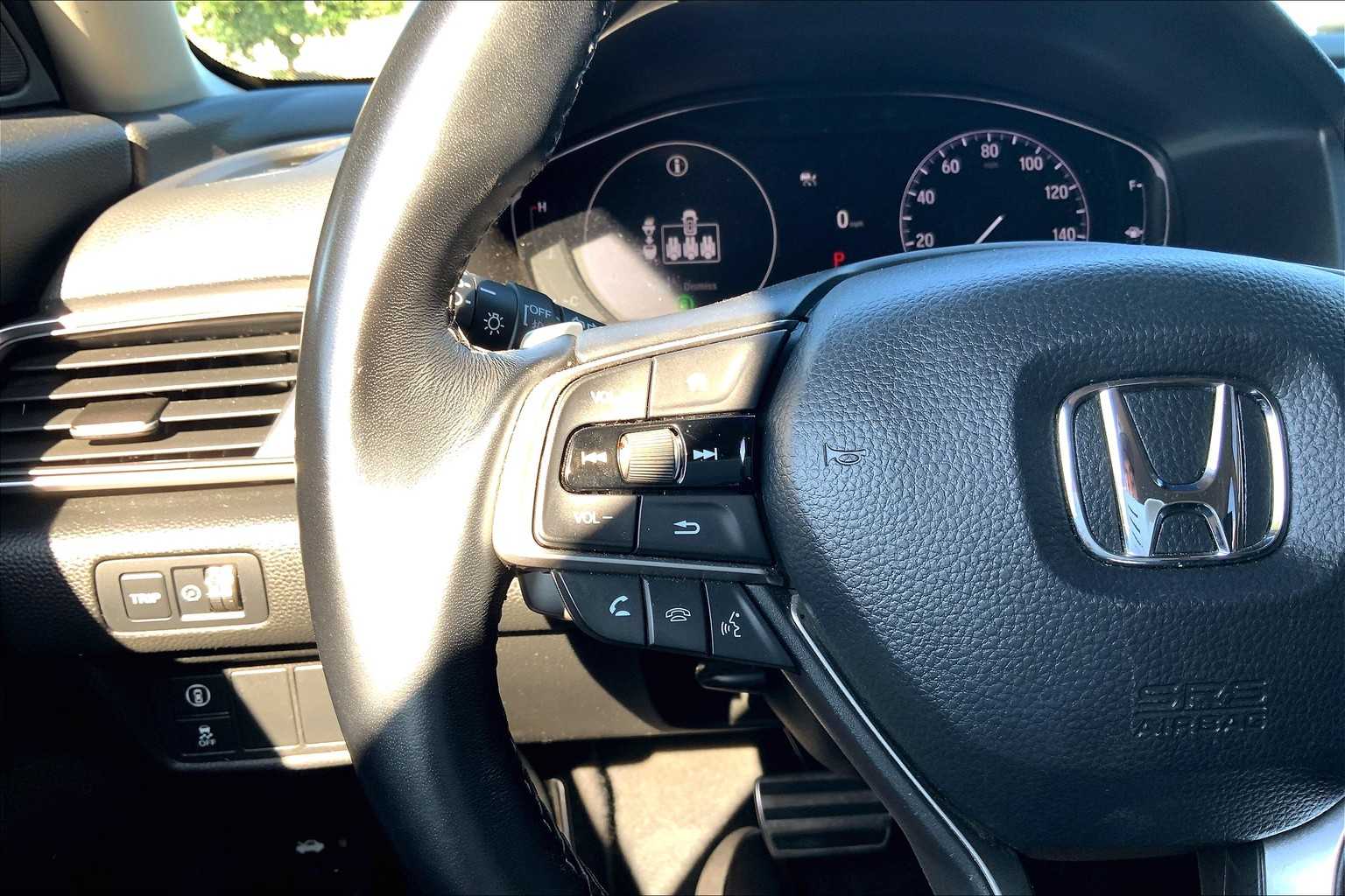 2022 Honda Accord Sport SE photo 22