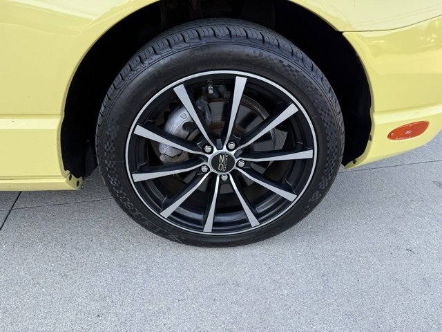 2002 Ford Thunderbird Base photo 10