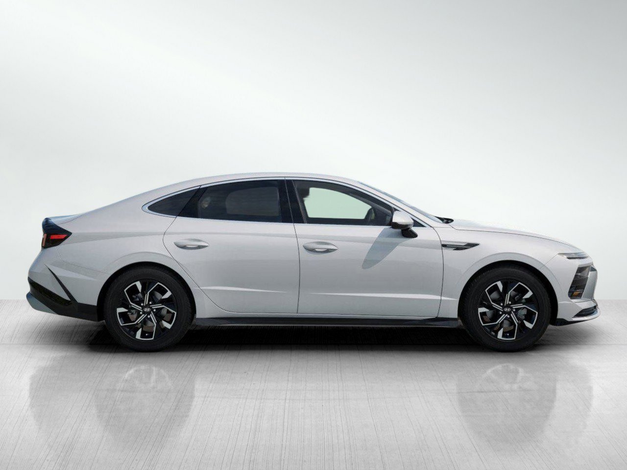 2025 Hyundai Sonata SEL photo 7