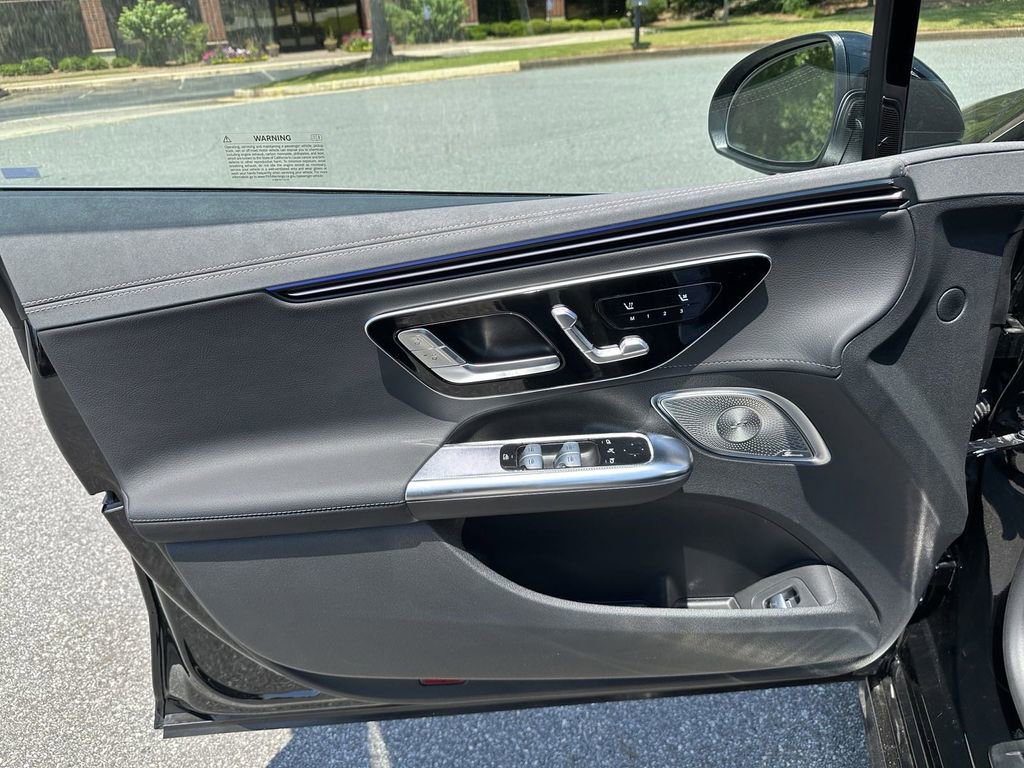 2024 Mercedes Benz EQE-Class Sedan photo 11