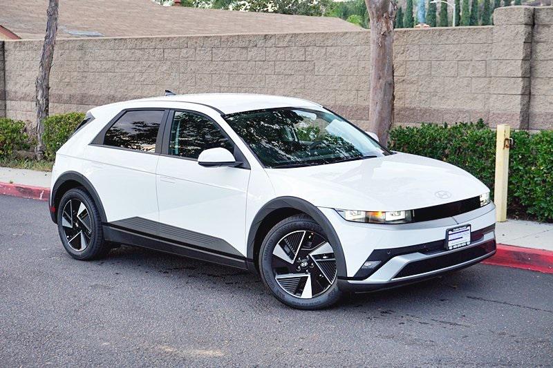 2026 Hyundai Ioniq 5 SEL photo 3