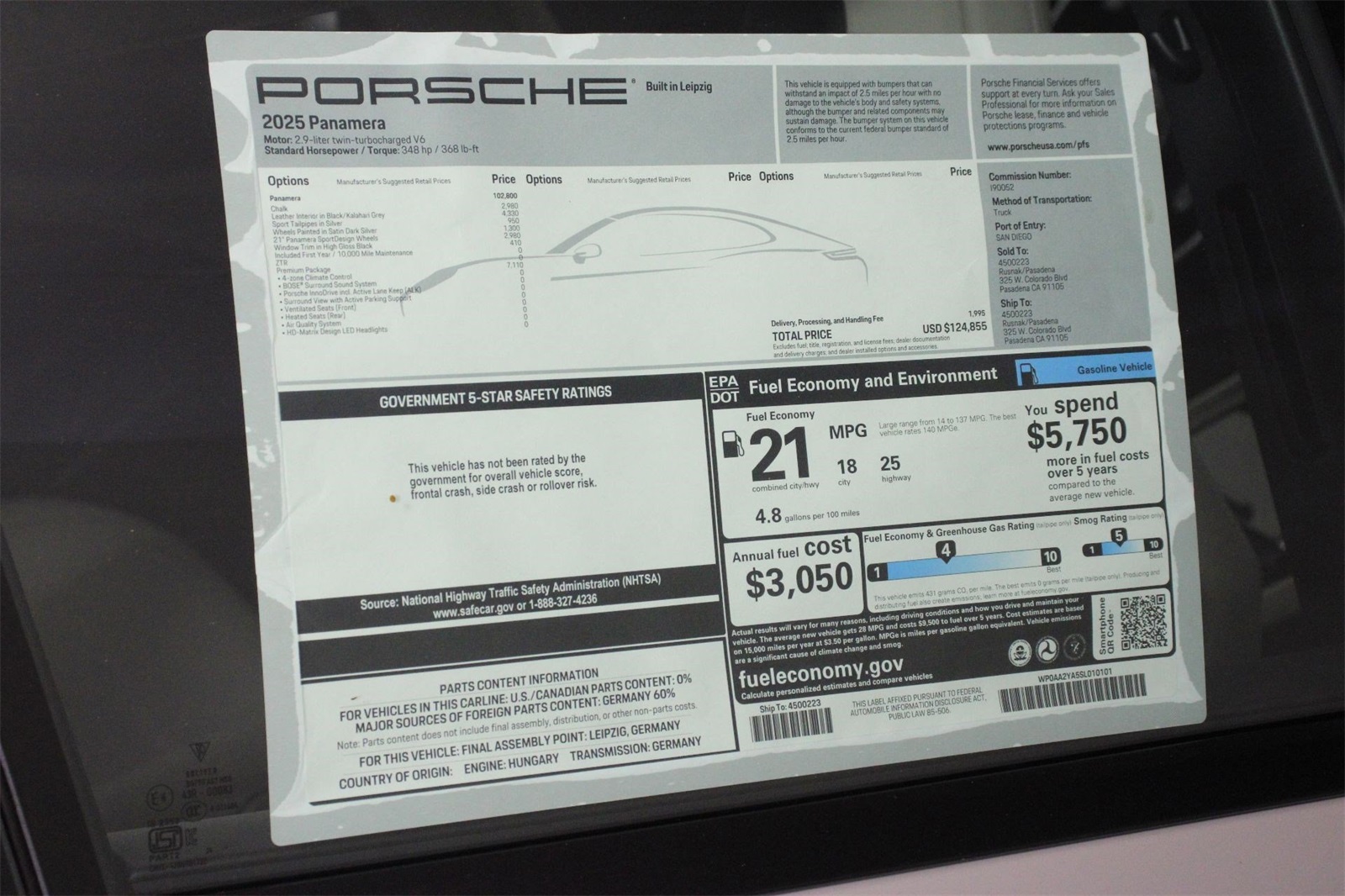 2025 Porsche Panamera 4 photo 23