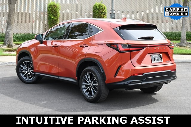 2022 Lexus NX 250 Premium photo 4