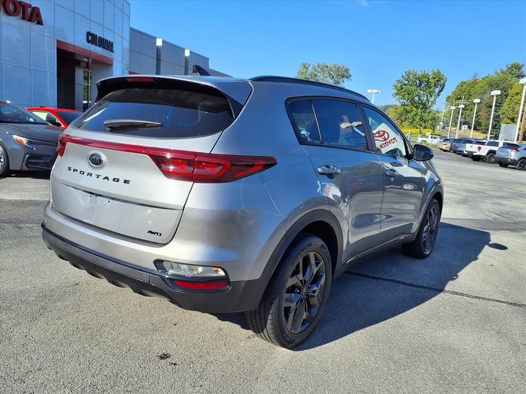 2022 Kia Sportage Nightfall Edition photo 4