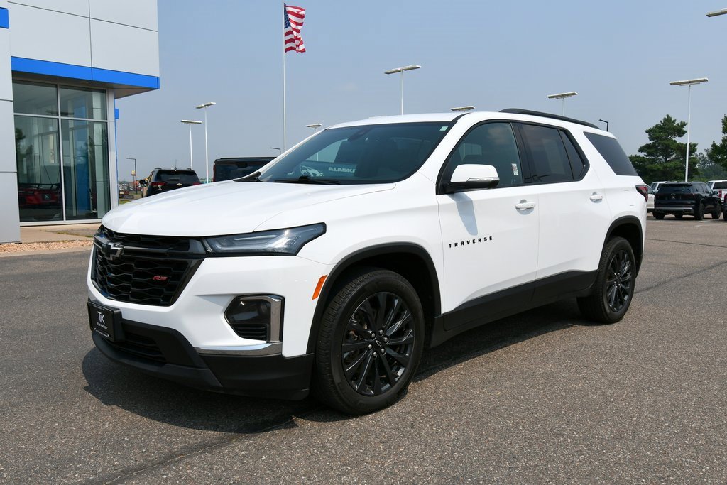 Certified 2022 Chevrolet Traverse RS with VIN 1GNEVJKW7NJ185705 for sale in North Branch, Minnesota