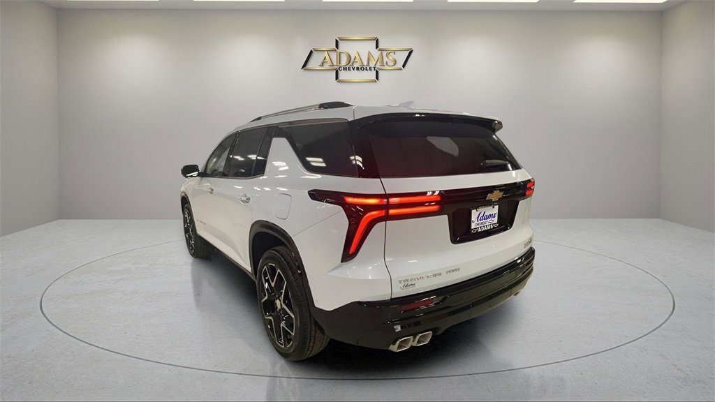 2026 Chevrolet Traverse High Country photo 3