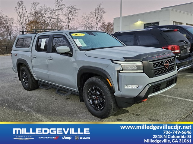 2022 Nissan Frontier PRO-X's photo