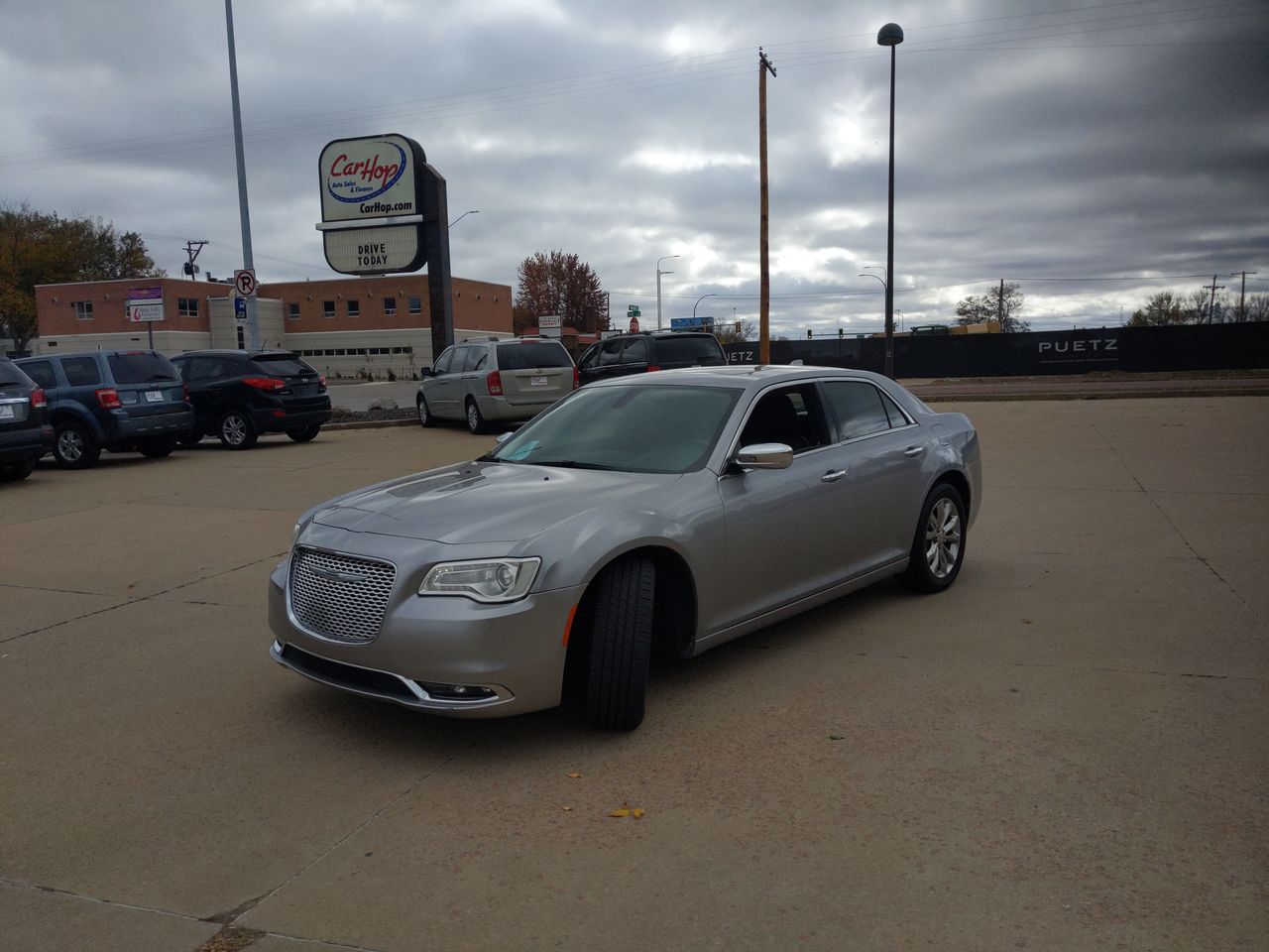 2015 Chrysler 300 C's photo