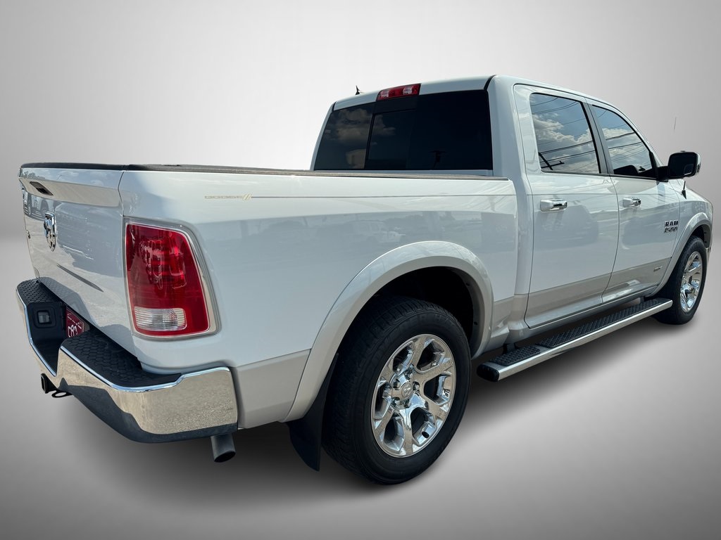 2016 Ram 1500 Laramie photo 3
