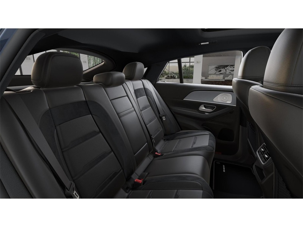 2025 Mercedes Benz GLE 53 AMG 4MATIC photo 3