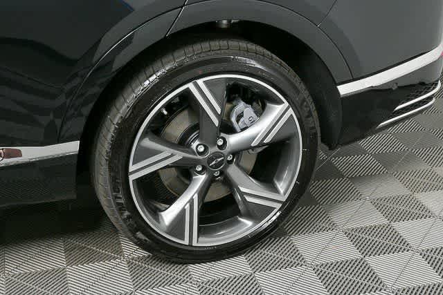 2025 Genesis GV80 3.5T Prestige AWD photo 4