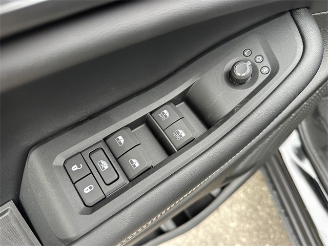 2025 Jeep Grand Cherokee Laredo photo 30