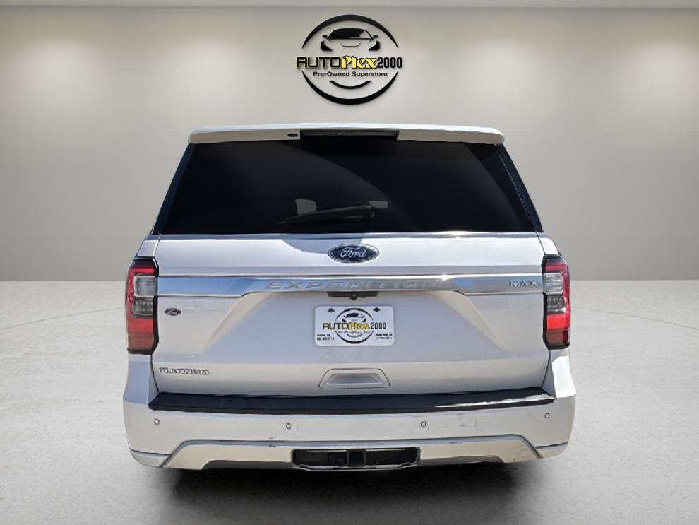 2019 Ford Expedition MAX Platinum photo 4