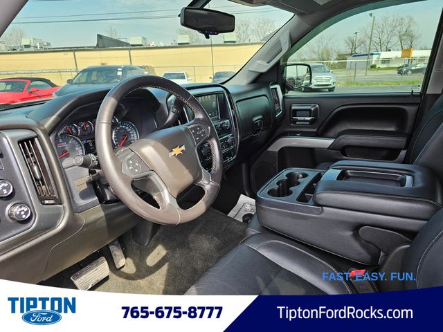2017 Chevrolet Silverado 1500 LT photo 3