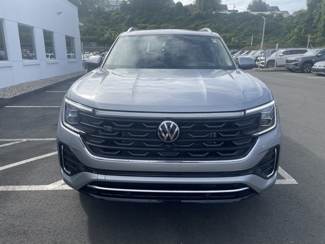 2026 Volkswagen Atlas SEL Premium R-Line photo 4