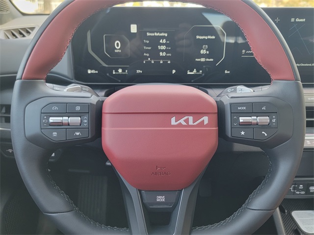 2025 Kia K4 GT-Line photo 23