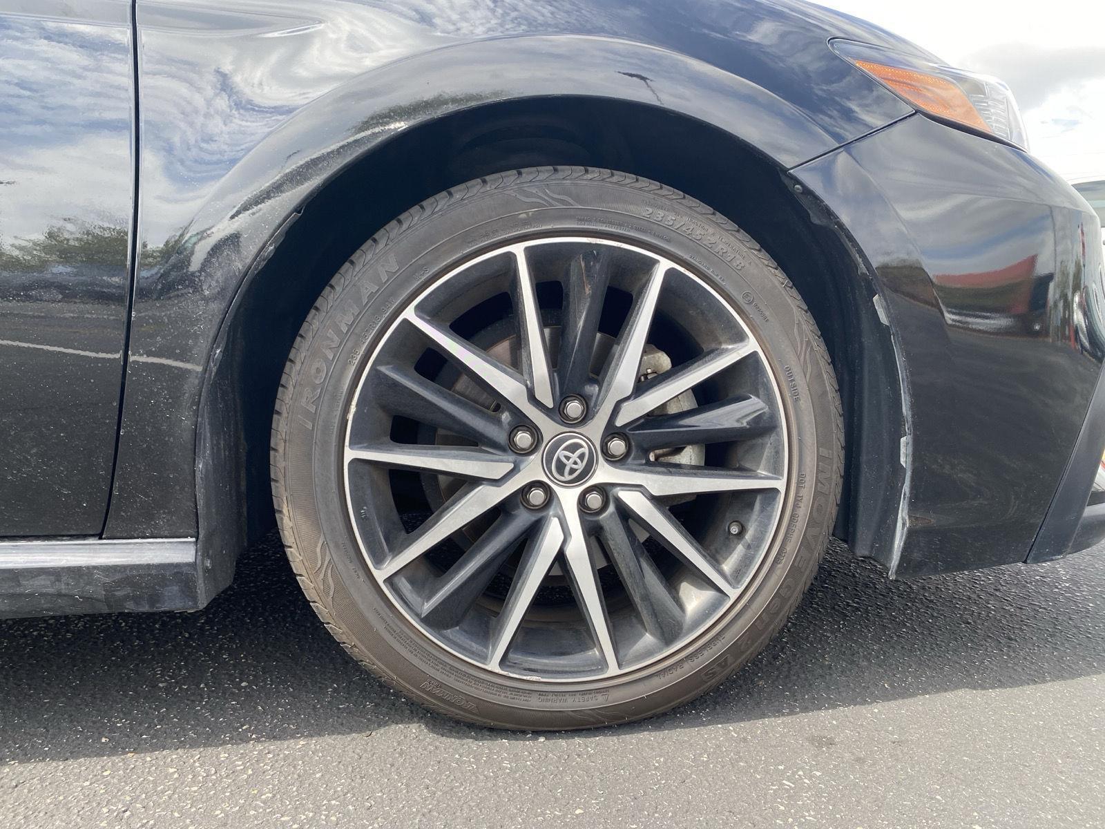 2023 Toyota Camry SE photo 4