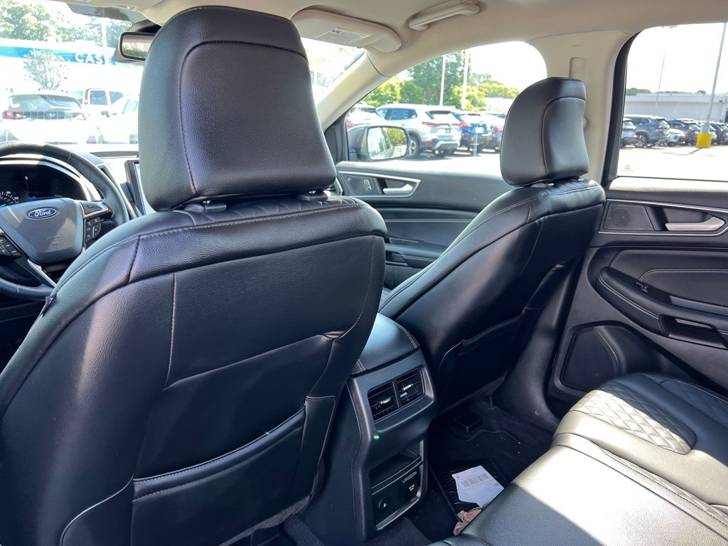 2024 Ford Edge Titanium photo 23
