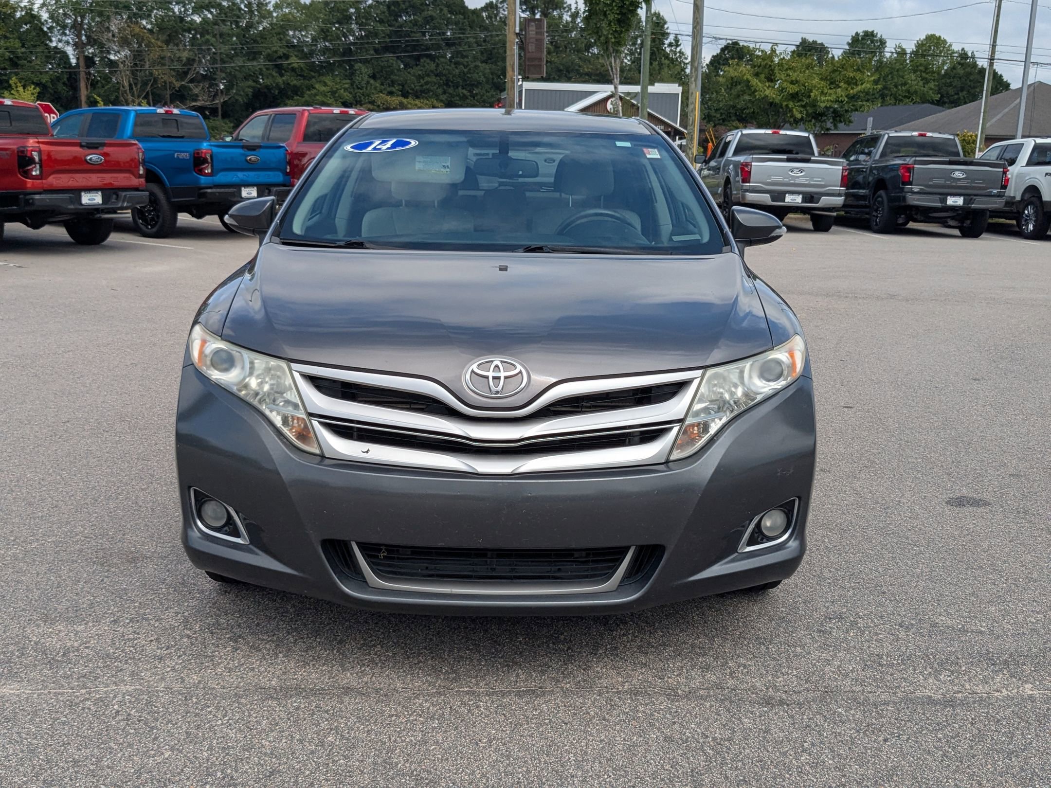 2014 Toyota Venza LE photo 3