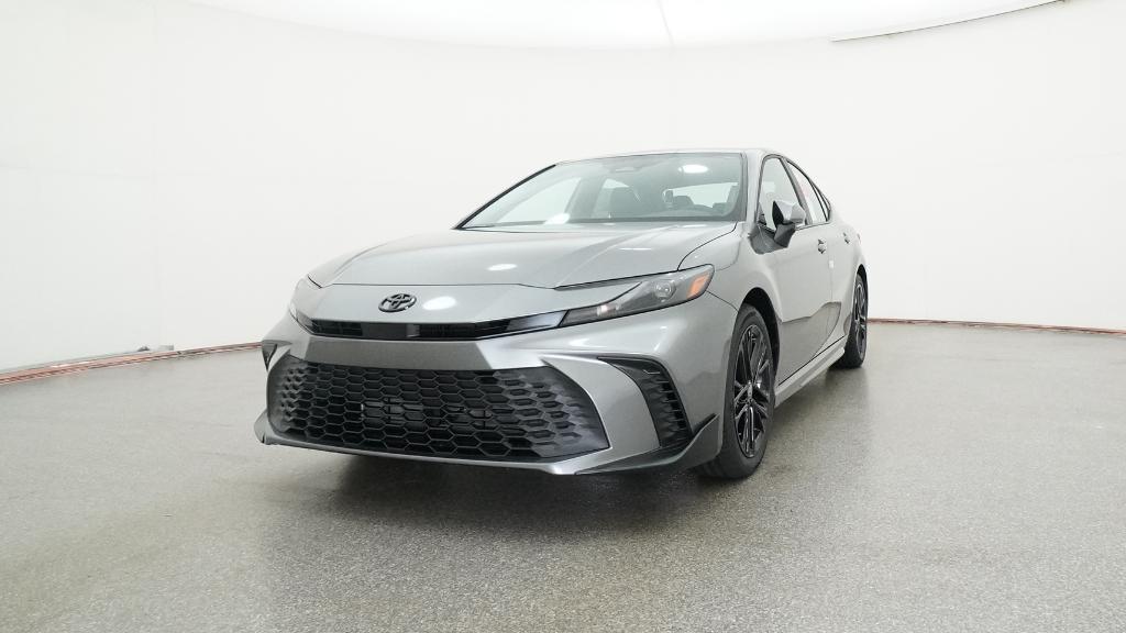 2026 Toyota Camry SE photo 4