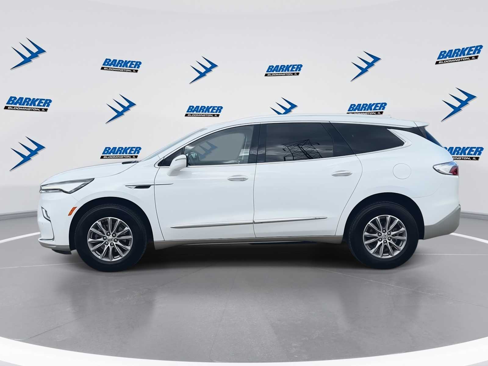 2023 Buick Enclave Essence photo 4