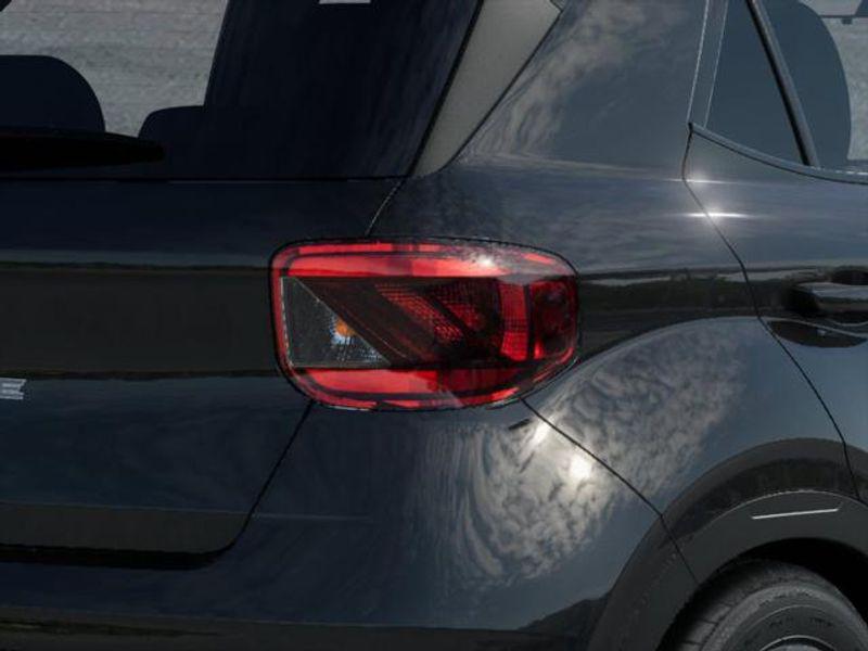 2025 Hyundai Venue SEL photo 10