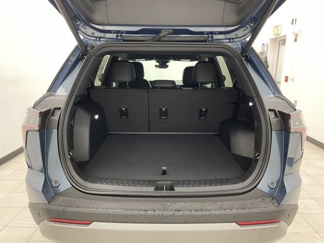 2026 Chevrolet Equinox LT photo 11