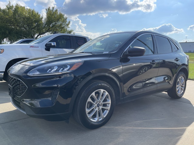 2022 Ford Escape SE photo 3