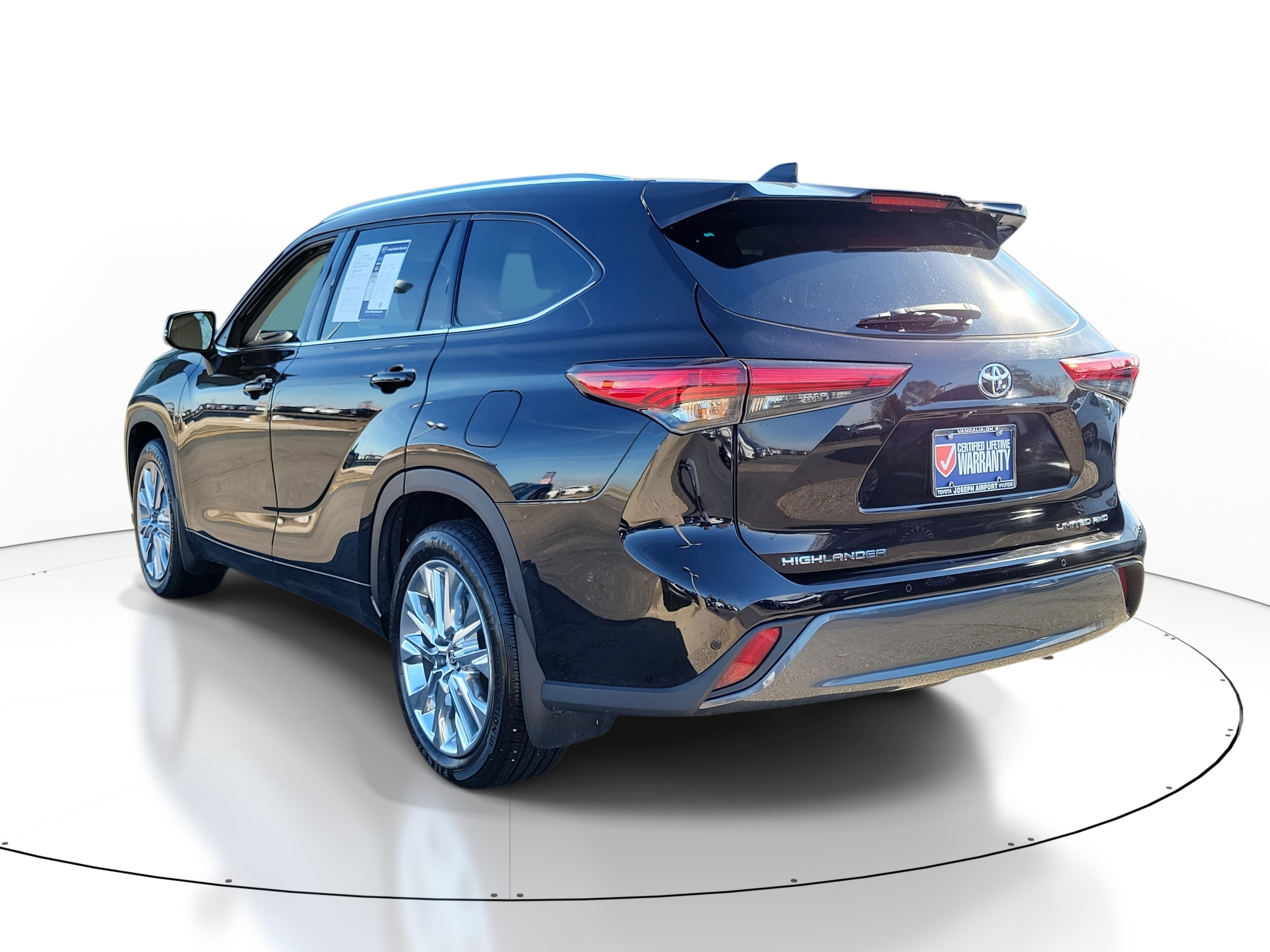 2020 Toyota Highlander Limited photo 3