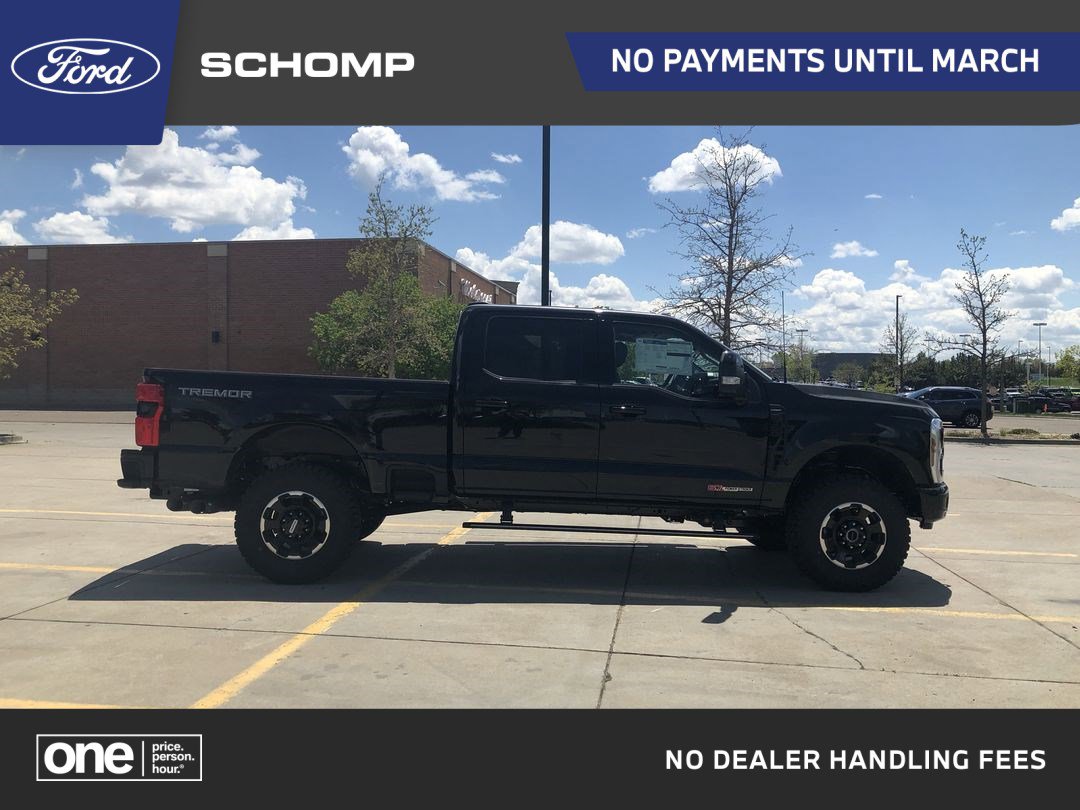 2025 Ford F-350 Super Duty Lariat's photo