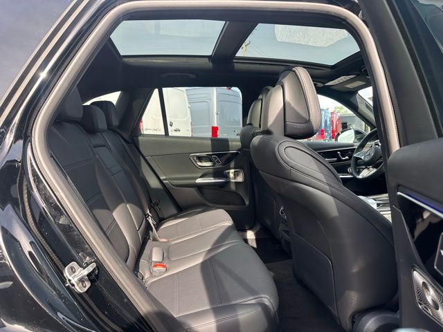 2026 Mercedes Benz GLC 350e 4MATIC photo 22