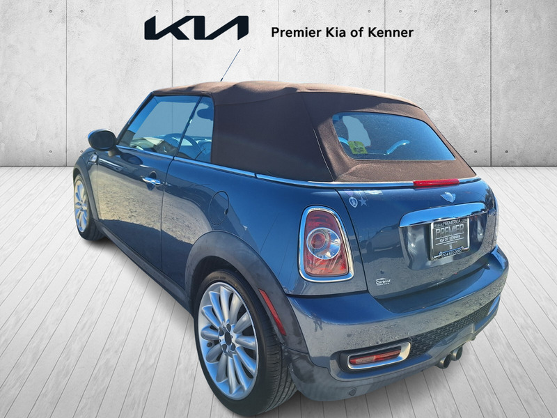 2011 Mini Cooper S Convertible photo 3