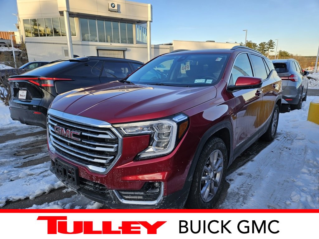2024 GMC Terrain SLT's photo