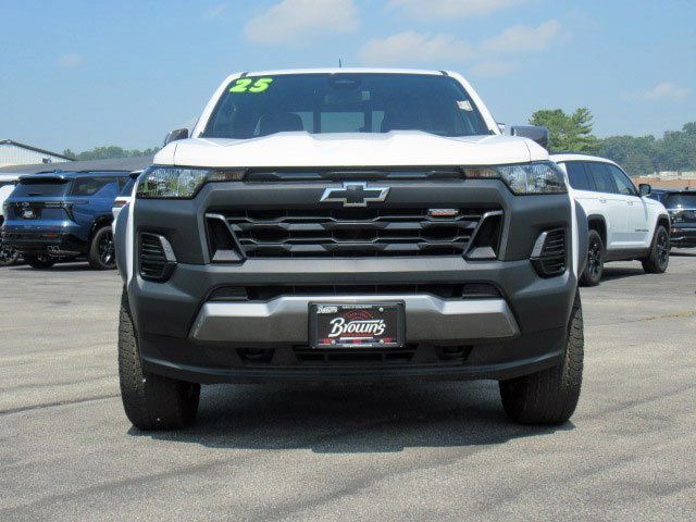 2025 Chevrolet Colorado Trail Boss photo 9