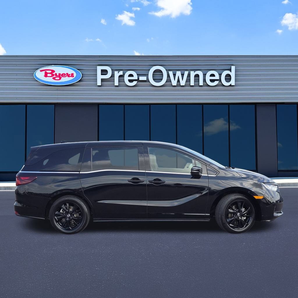 2024 Honda Odyssey Sport photo 3