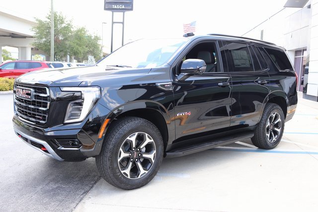 2025 Gmc Yukon AT4 photo 3