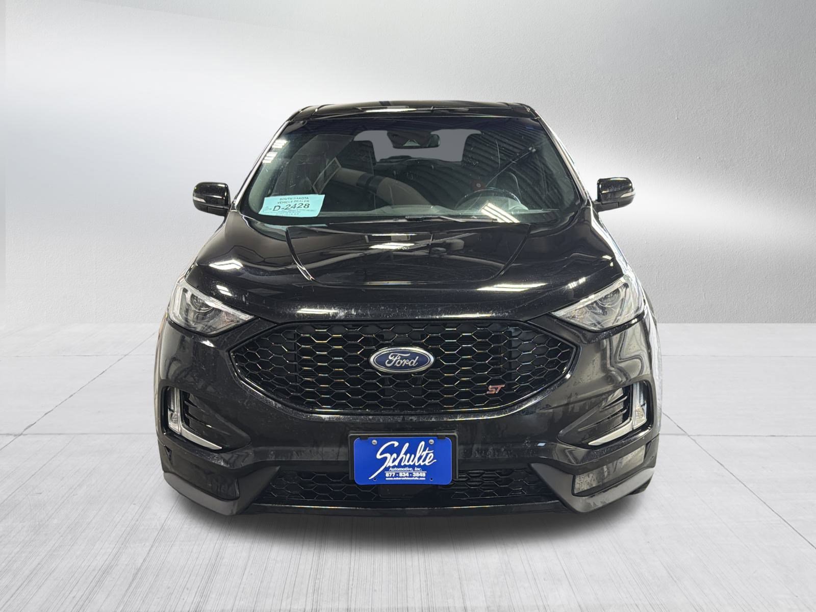 2020 Ford Edge ST photo 2