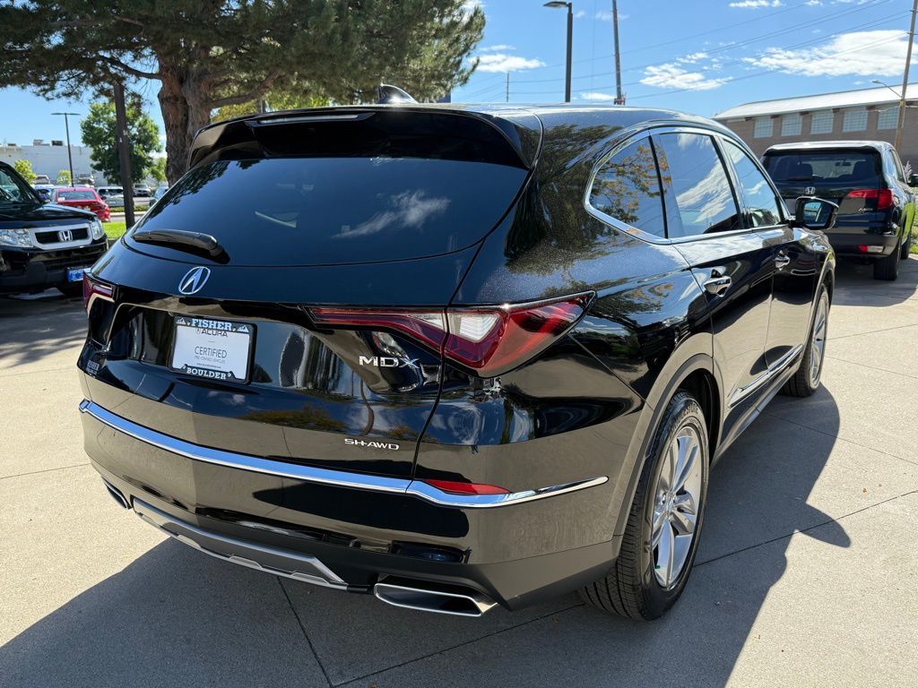 2025 Acura MDX Base SH-AWD photo 4