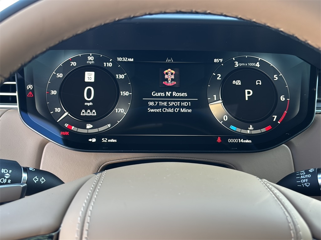 2025 Land Rover Range Rover Sport SE photo 25