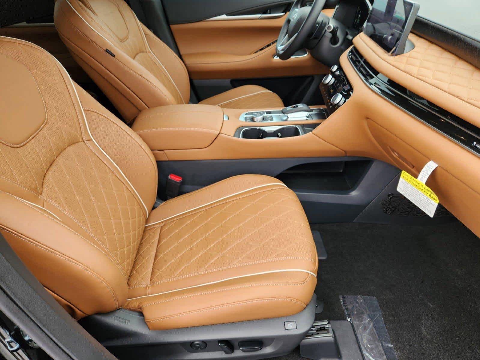 2025 Infiniti QX60 Autograph photo 8