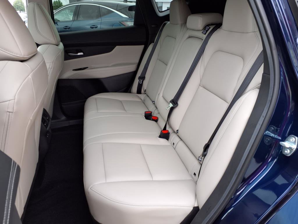 2025 Nissan Murano SL photo 5