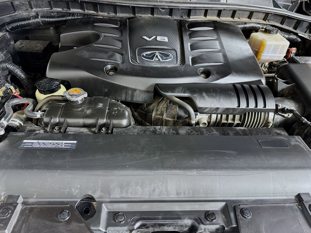 2017 Infiniti QX80 photo 37
