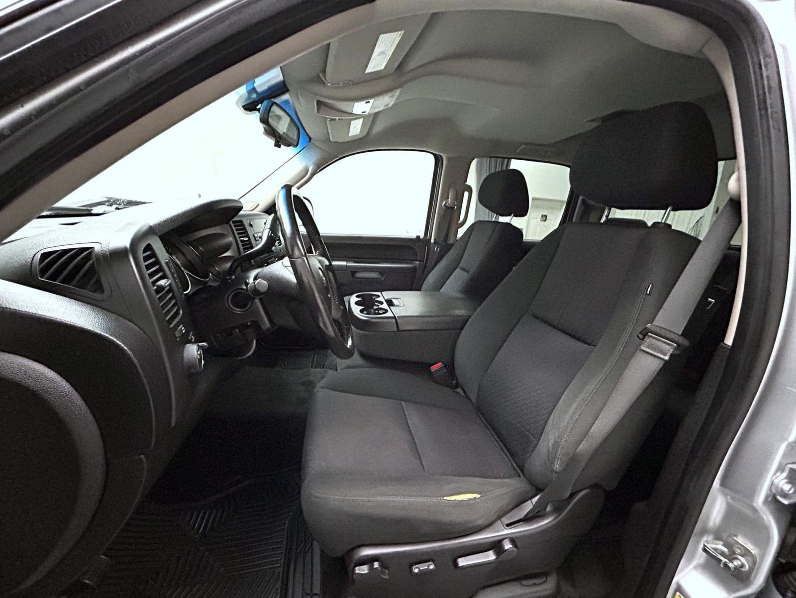 2013 Chevrolet Silverado 1500 LT photo 9