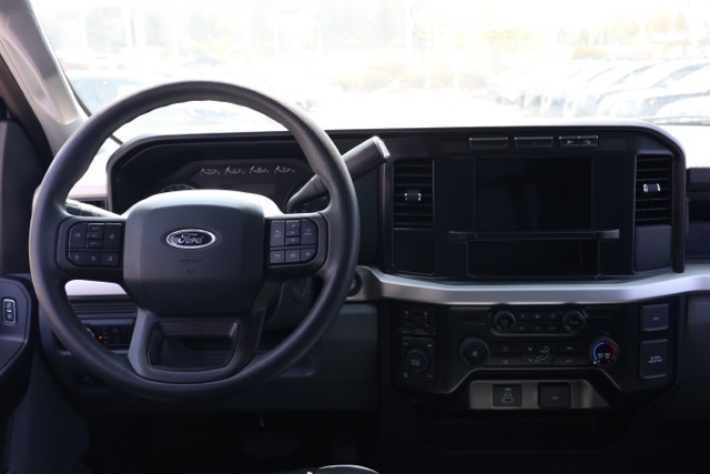 2024 Ford F-350 photo 20
