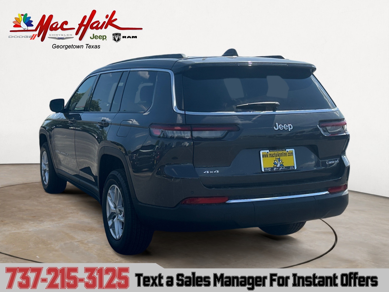 2025 Jeep Grand Cherokee Laredo X photo 3