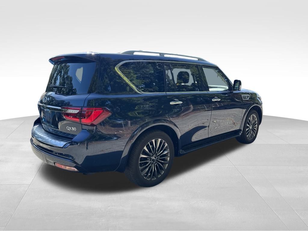 2023 Infiniti QX80 Premium Select photo 3