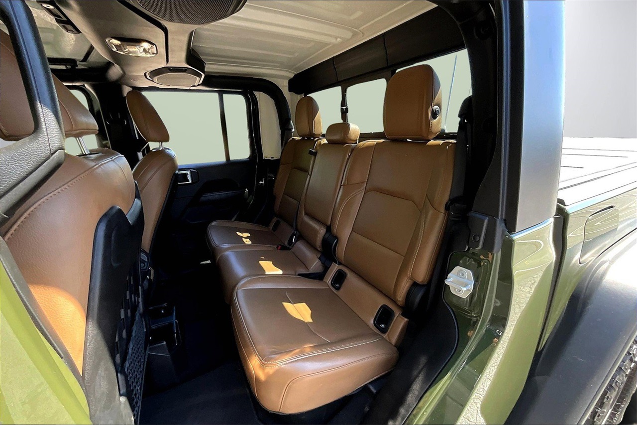 2023 Jeep Gladiator Rubicon photo 19