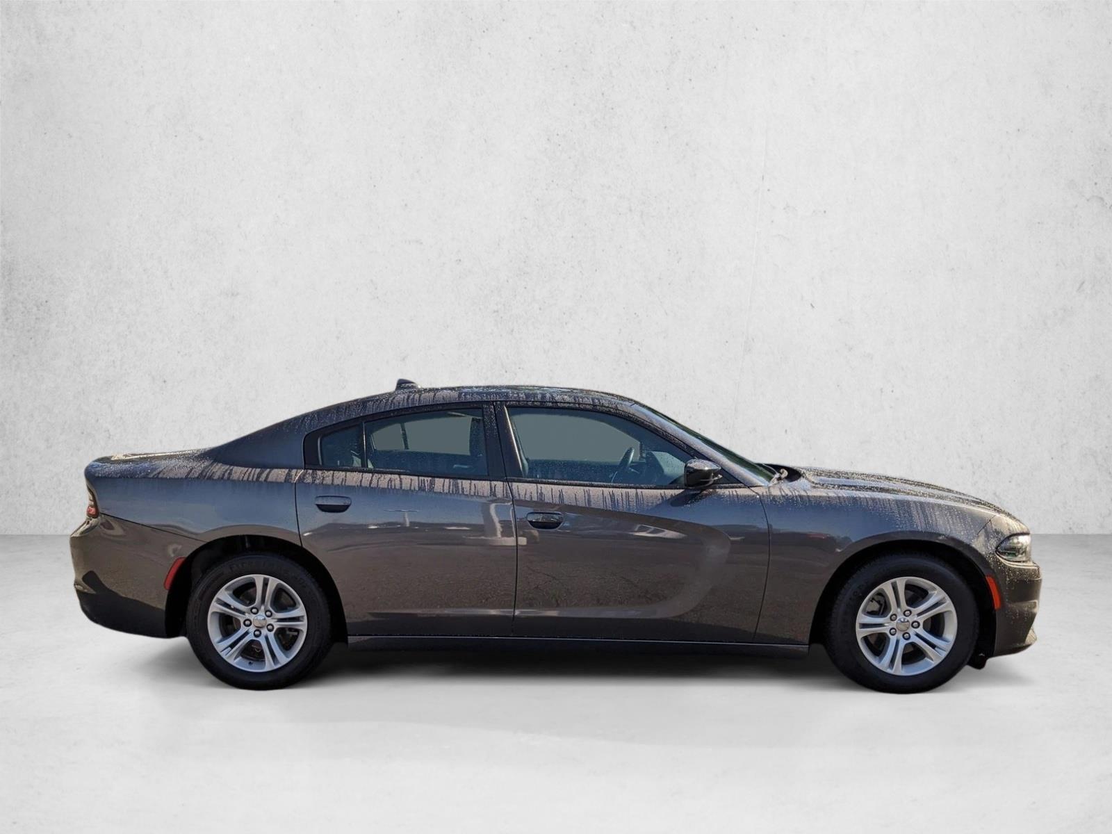 2023 Dodge Charger SXT photo 2