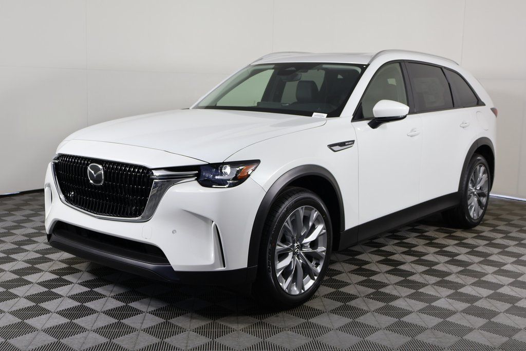 2026 Mazda CX-90 Preferred Package's photo