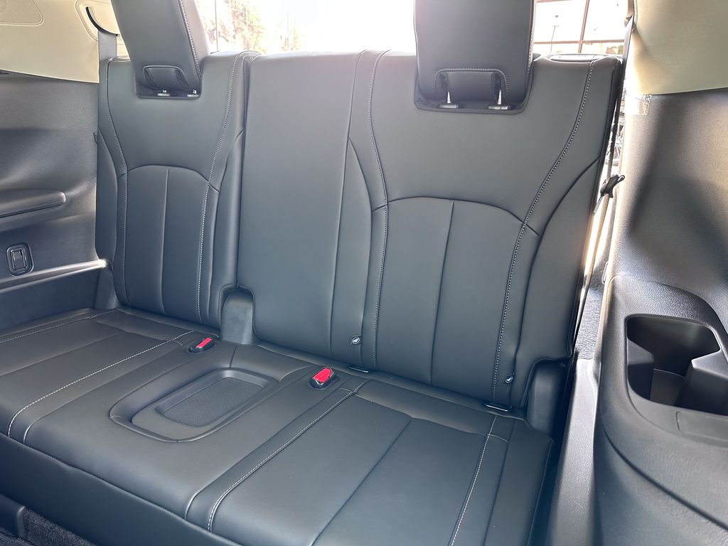 2025 Infiniti QX60 Pure photo 27
